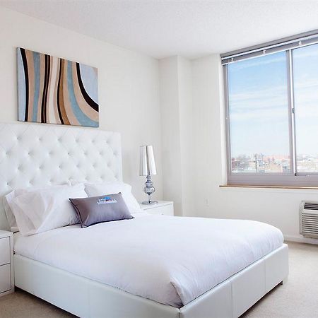 Sky City Apartments New York Dış mekan fotoğraf