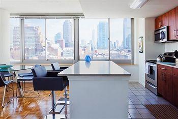 Sky City Apartments New York Dış mekan fotoğraf